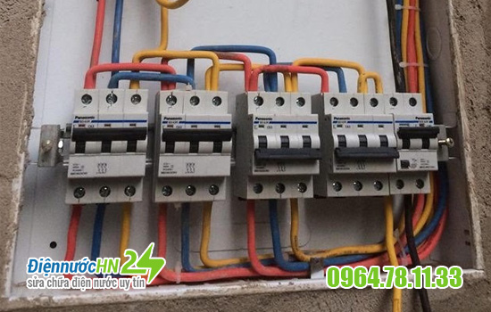 Sửa Aptomat bị chập cháy, nhảy áp liên tục