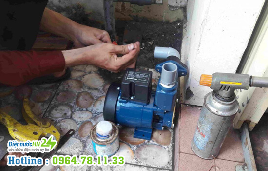 Mồi nước máy bơm hiệu quả nhất Mồi nước máy bơm hiệu quả nhất