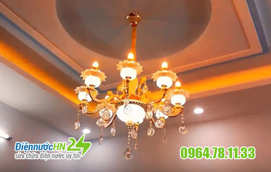 Những mẫu đèn chùm sang trọng siêu đẹp 2020