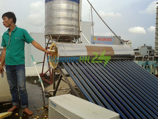 Sửa máy nước nóng năng lượng mặt trời Sửa máy nước nóng năng lượng mặt trời